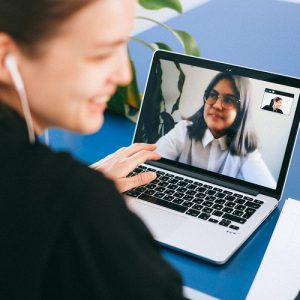 5 Tipps für gesunde Online-Meetings